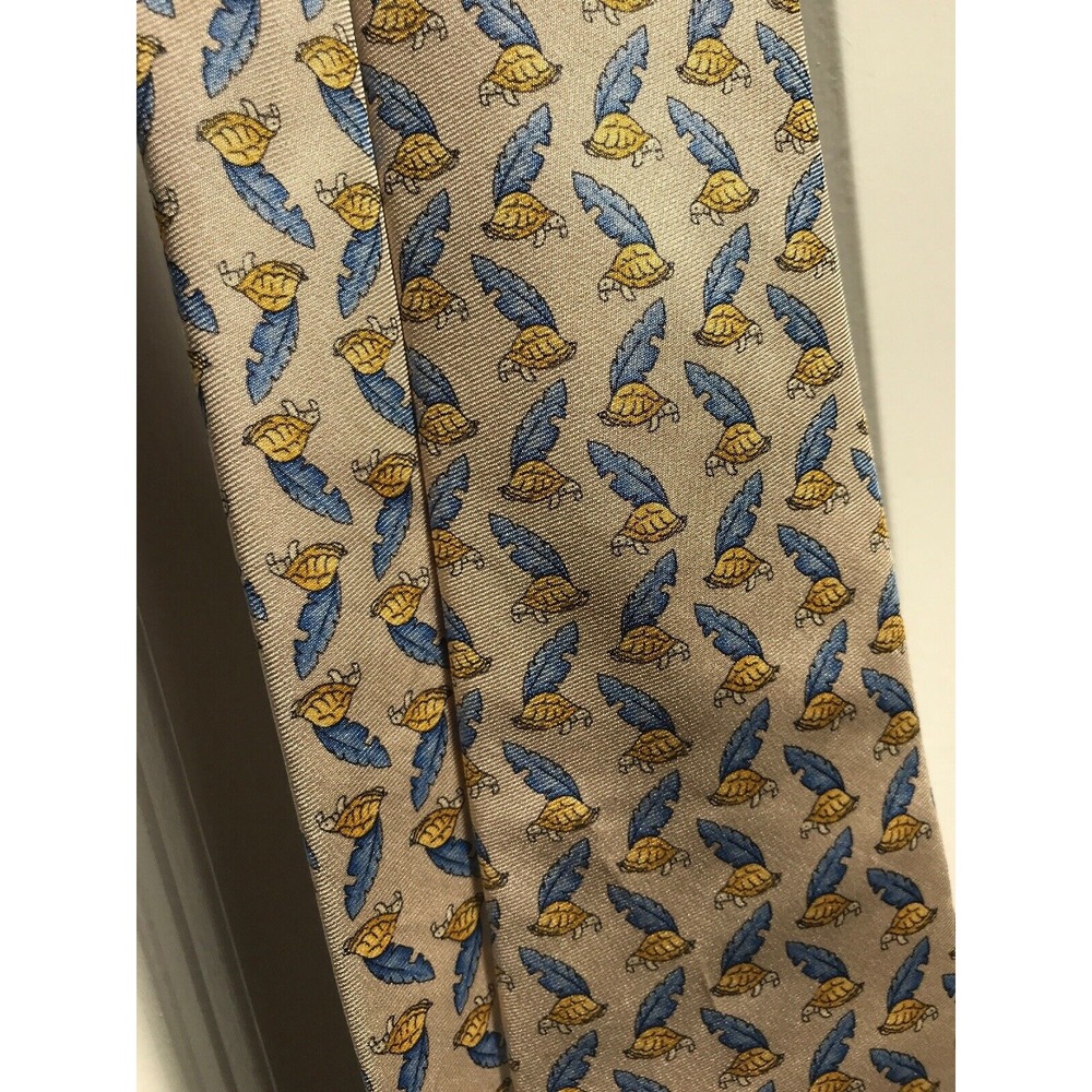 Brooks Brothers Makers Men's 100% Silk Turtles & Leaves Tie Made in USA